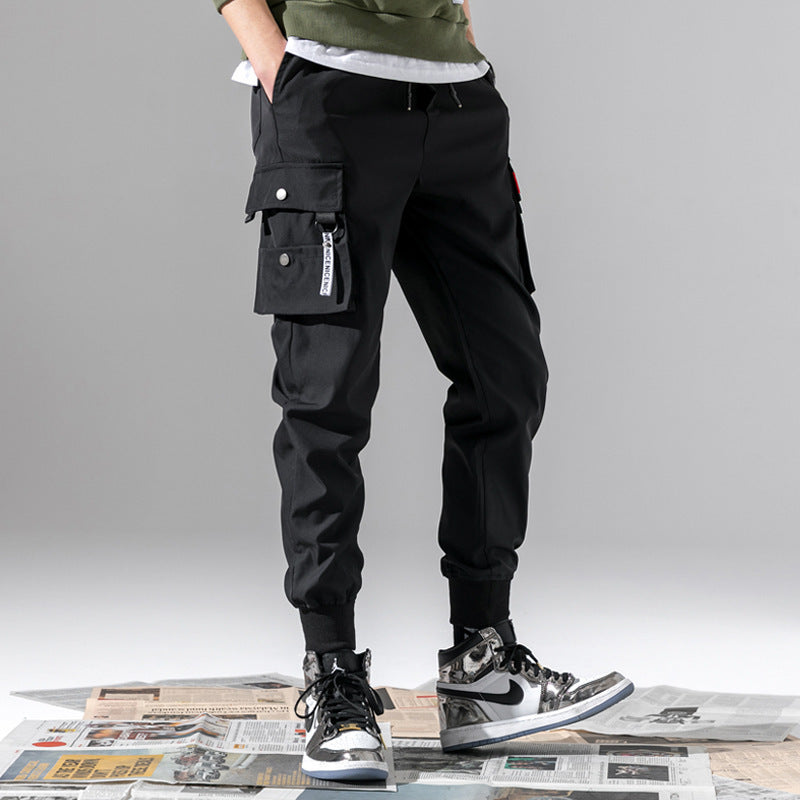 Pants with velvet padded feet in autumn and winter