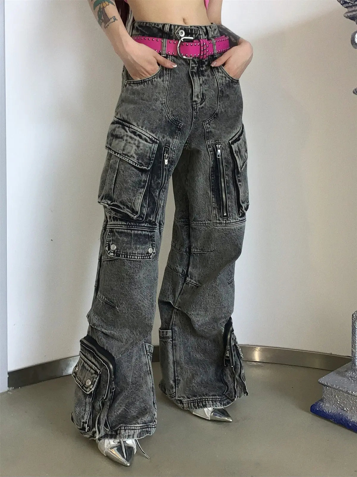 Design Retro Work Style Multi Pocket Jeans Nipaaj