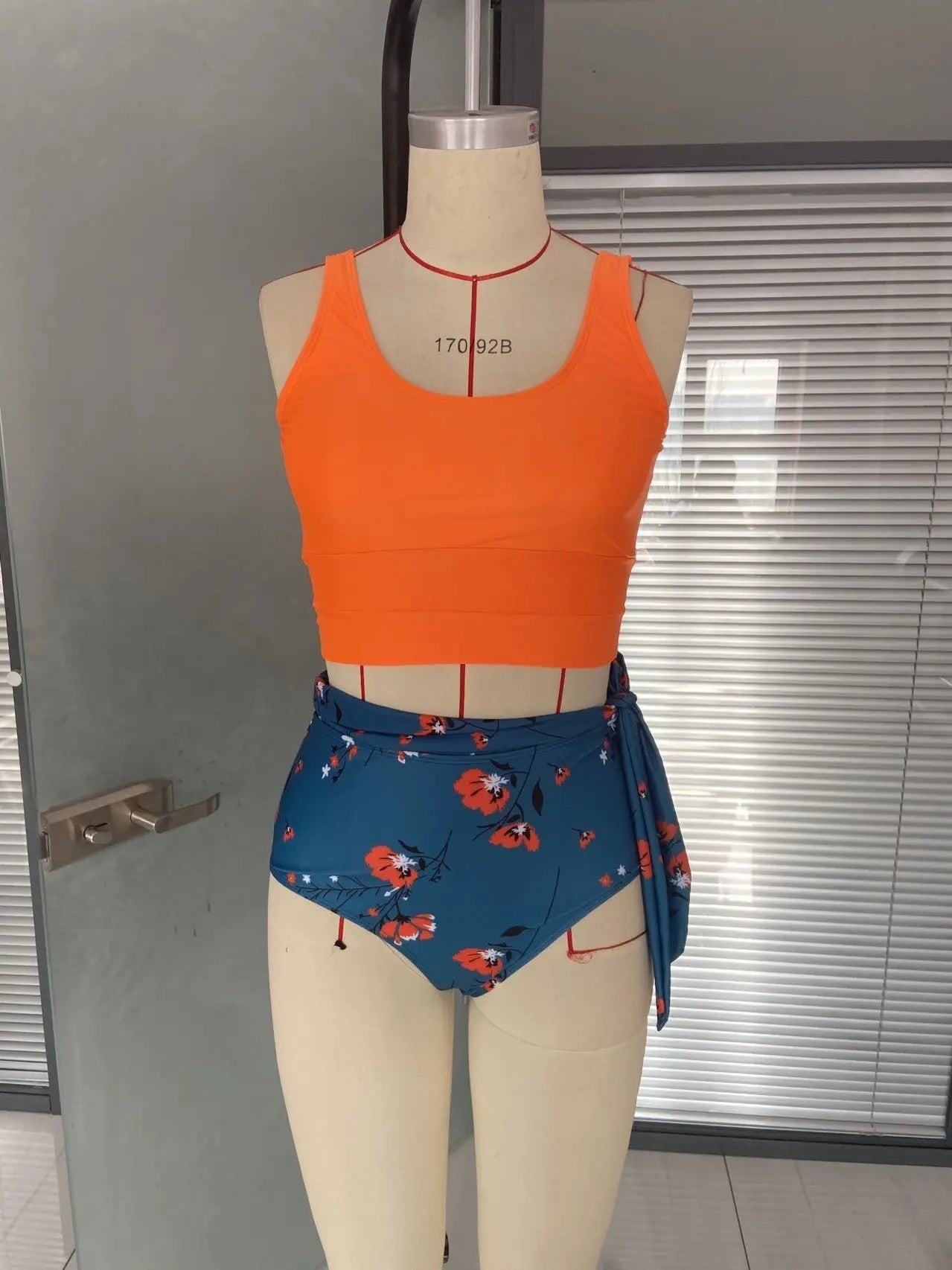 New Bikini Europe Cloth Printing Swimming Split Conservative Bikini Swimsuit For Women null