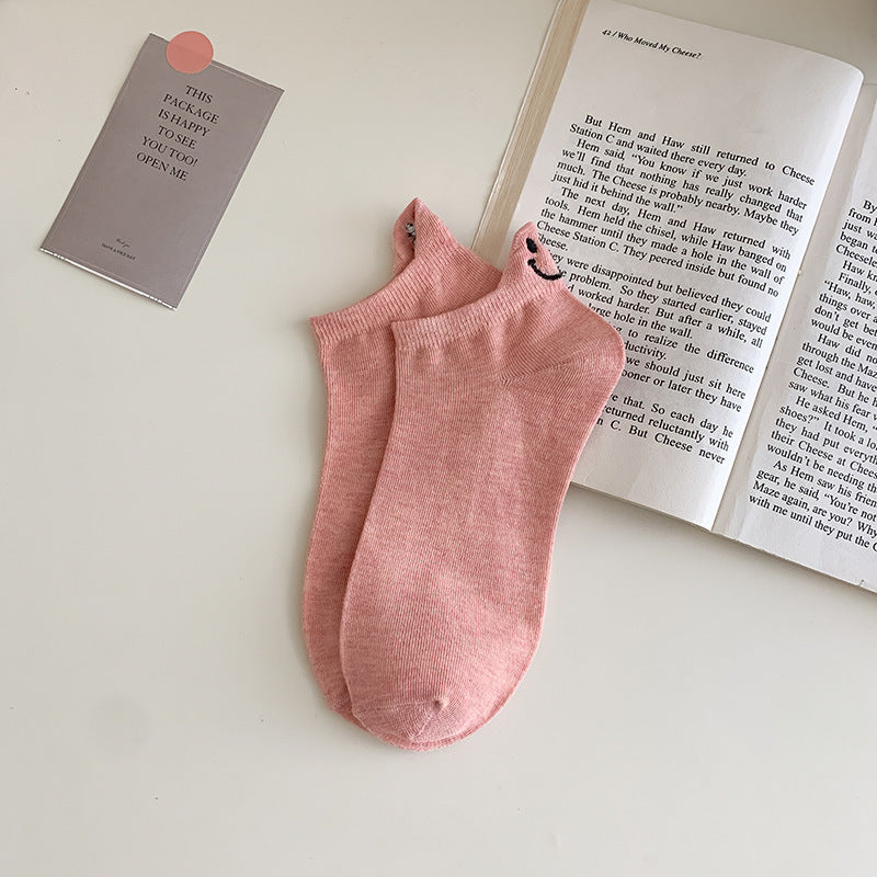 Women's Smiley Ankle Socks Thin Embroidery Ins Short Fashion Tight Socks
