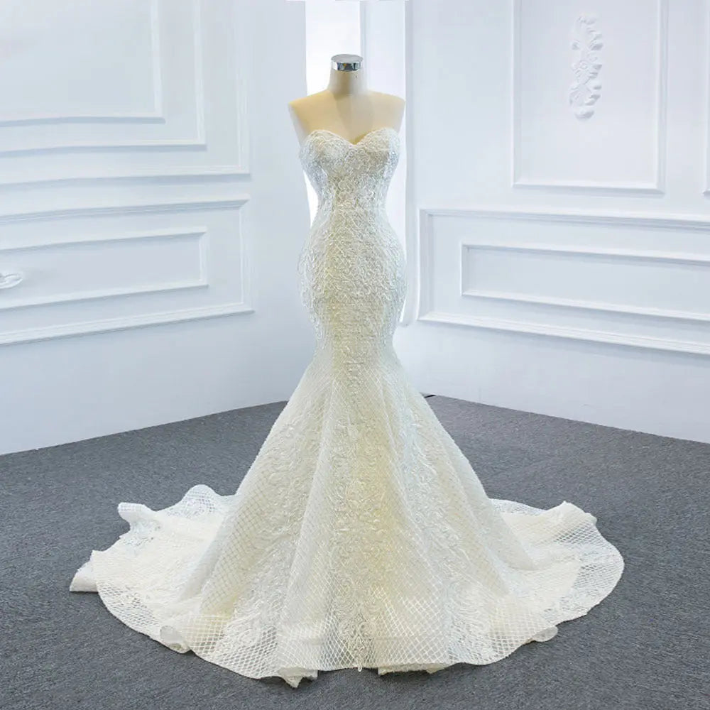 The Wedding Dress Wears Two Fishtail Tail Tube Tops, The Temperament Is Thin And Dreamy Nipaaj