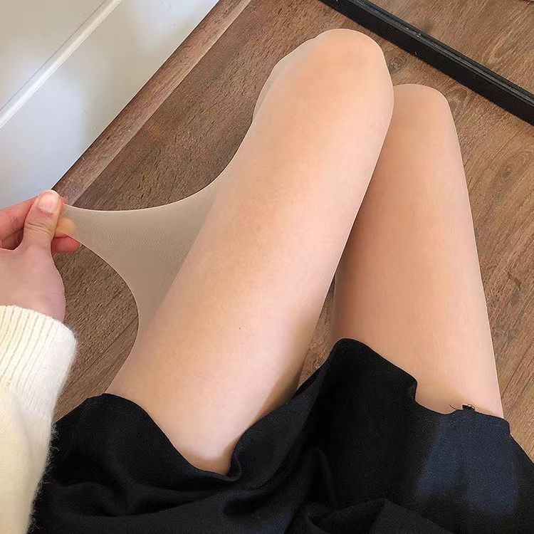 Thin Women's Velvet Snagging Ressistance Cut At Random Black Stockings