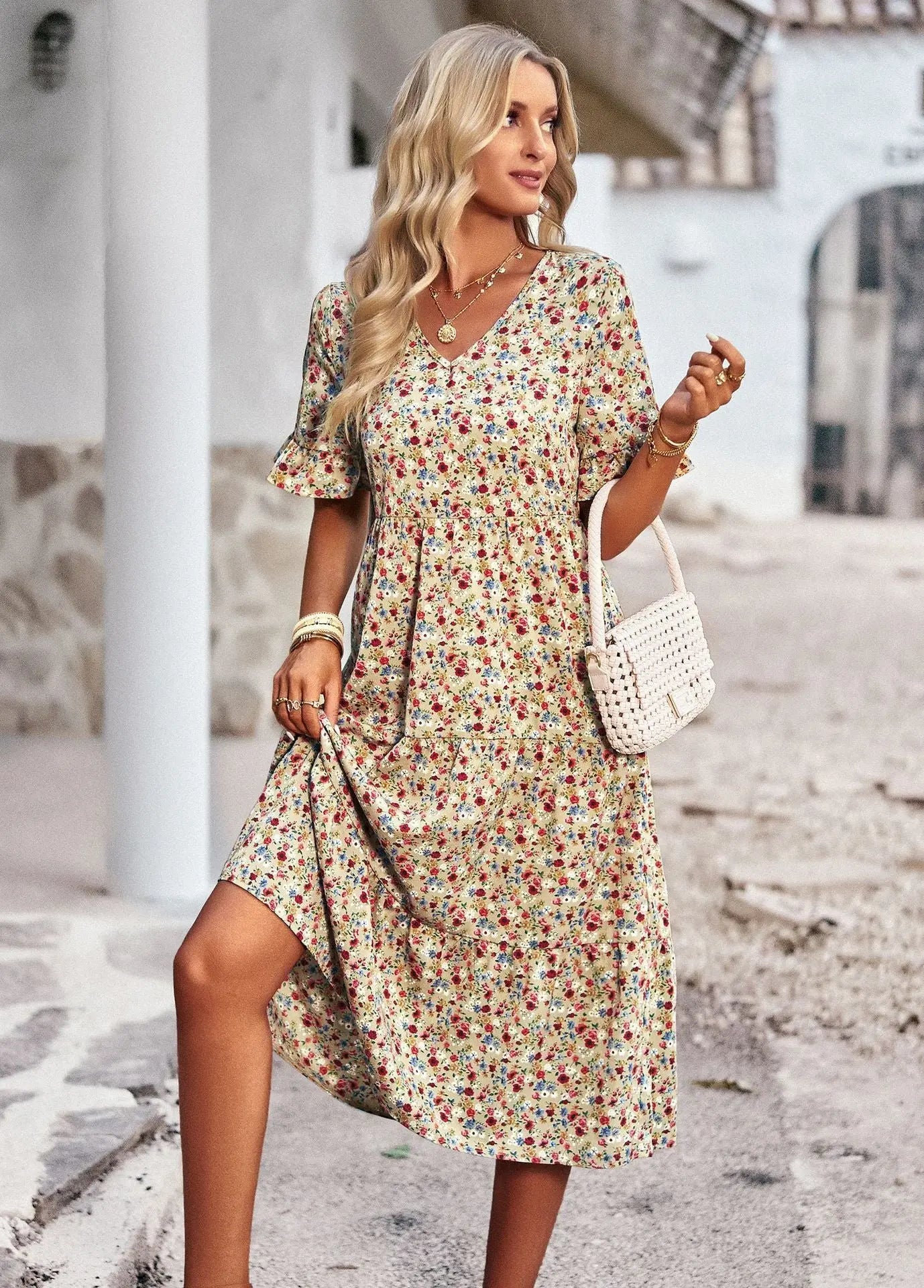 Women's Fashionable V-neck Elegant Dress null