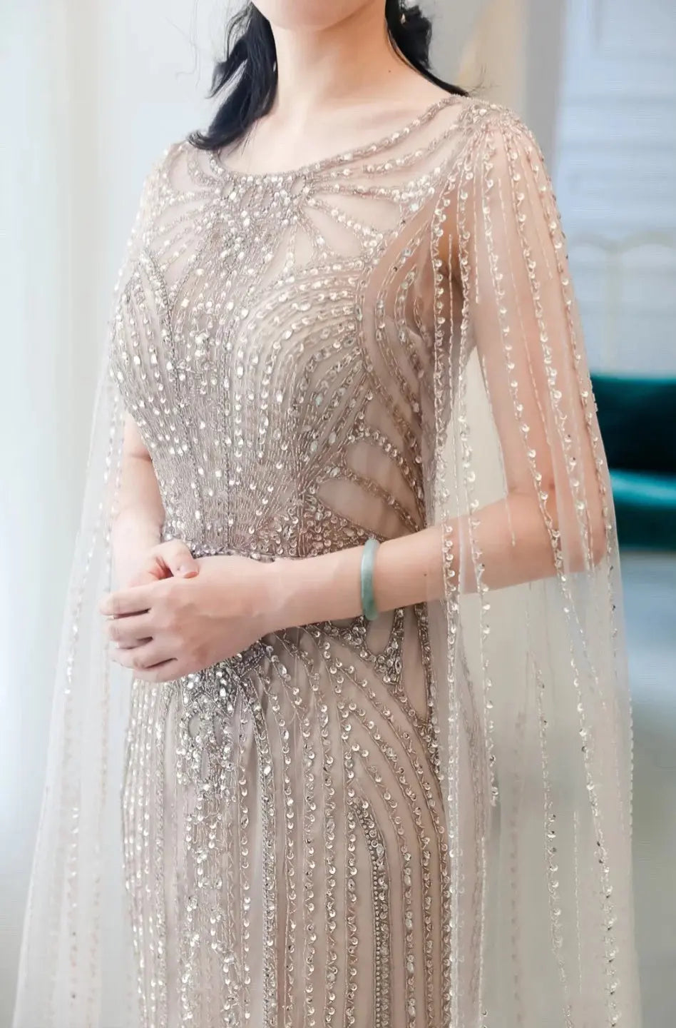 Fishtail Zipper Floating Sleeve Long Host Dress Nipaaj