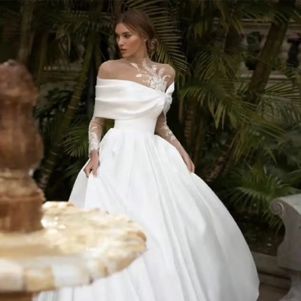 Raglan Sleeve Long Sleeve White Tutu Skirt Satin Wedding Dress Nipaaj