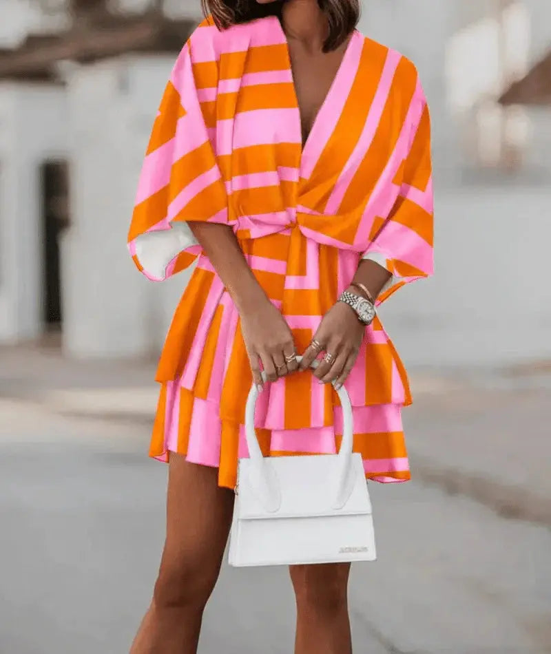 Fashion Print V-Neck Doll Sleeve Loose Cake Dress null