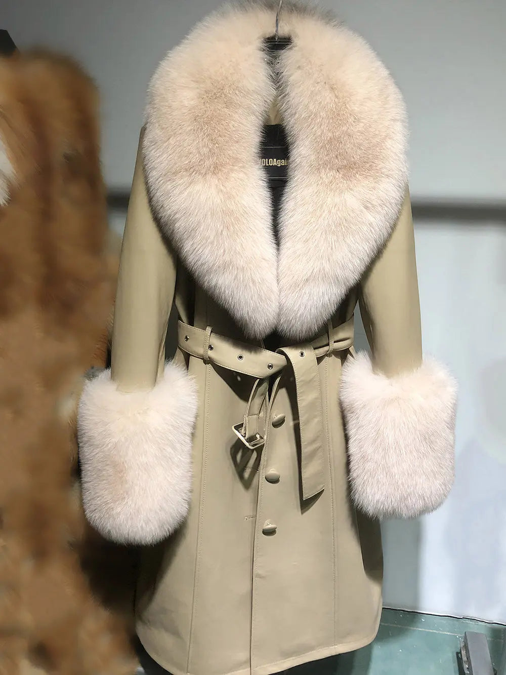 Slim-fit Leather Sheepskin Fox Fur Coat null