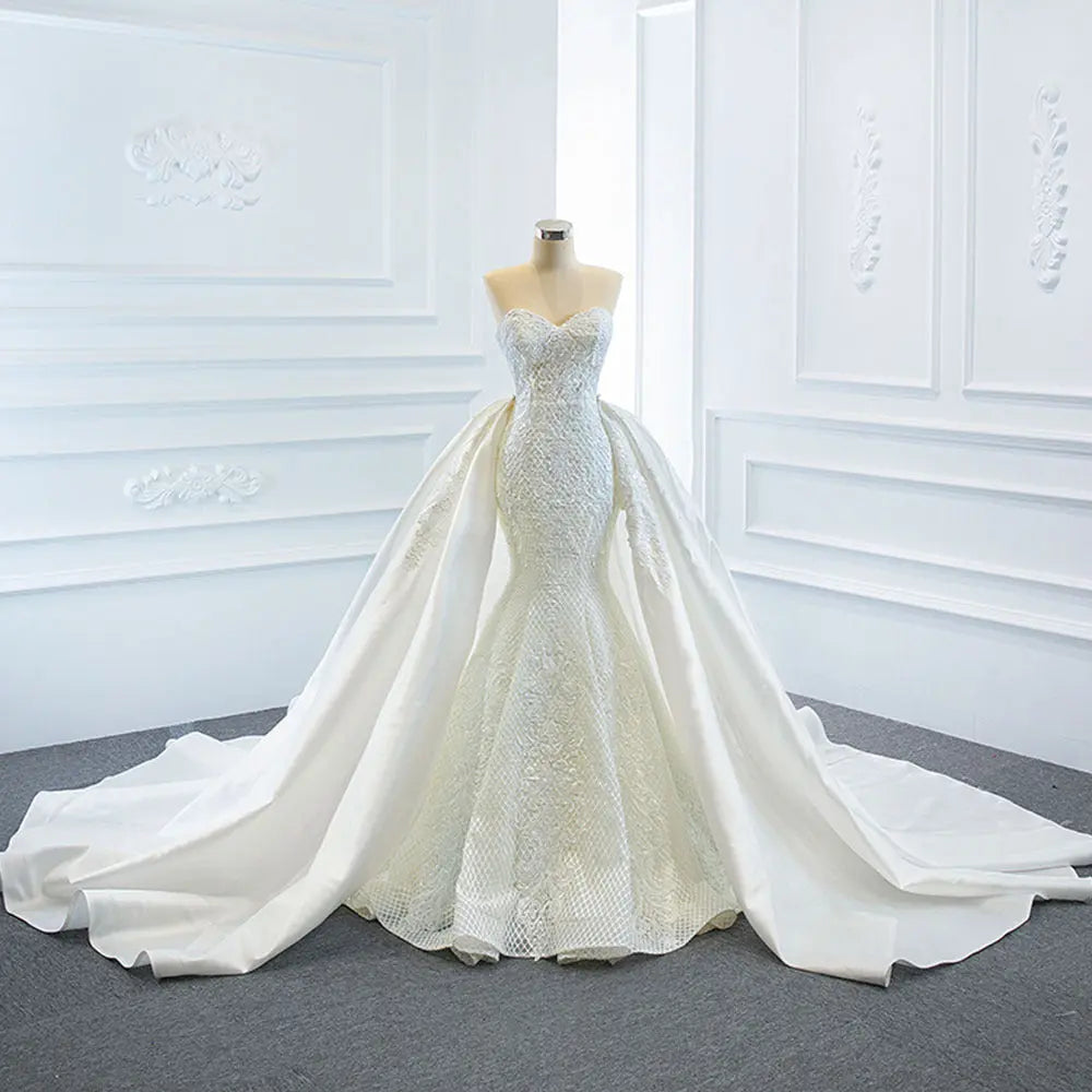The Wedding Dress Wears Two Fishtail Tail Tube Tops, The Temperament Is Thin And Dreamy Nipaaj