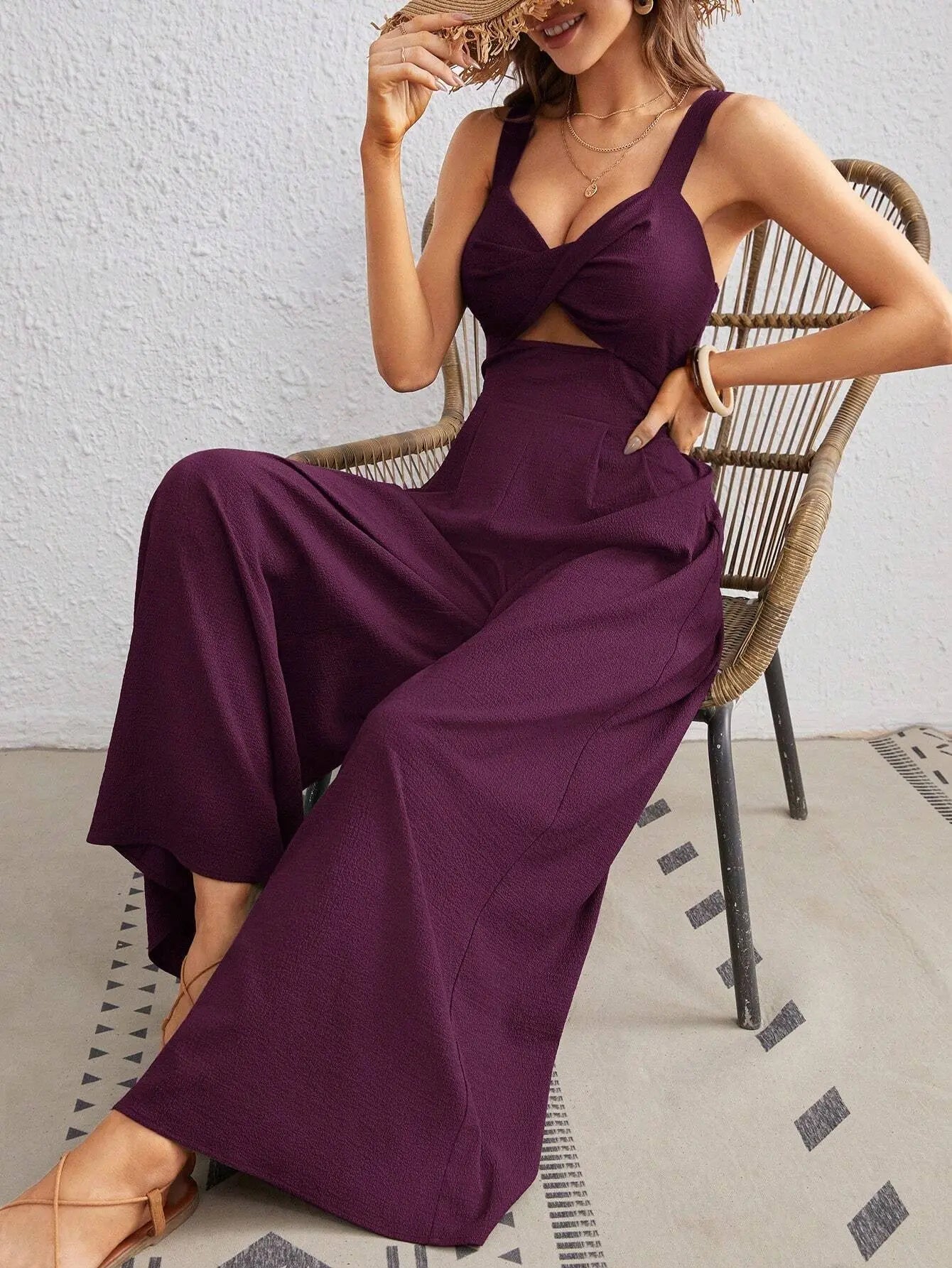 Women's Solid Color Loose Overall One Piece Summer Beach Jumpsuit With Spaghetti Straps null