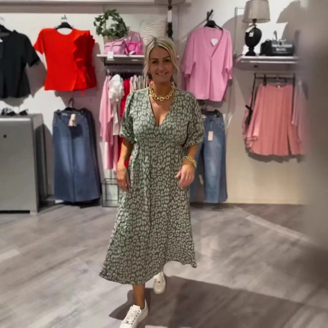 Printed V-neck Plus Size Dress Women null